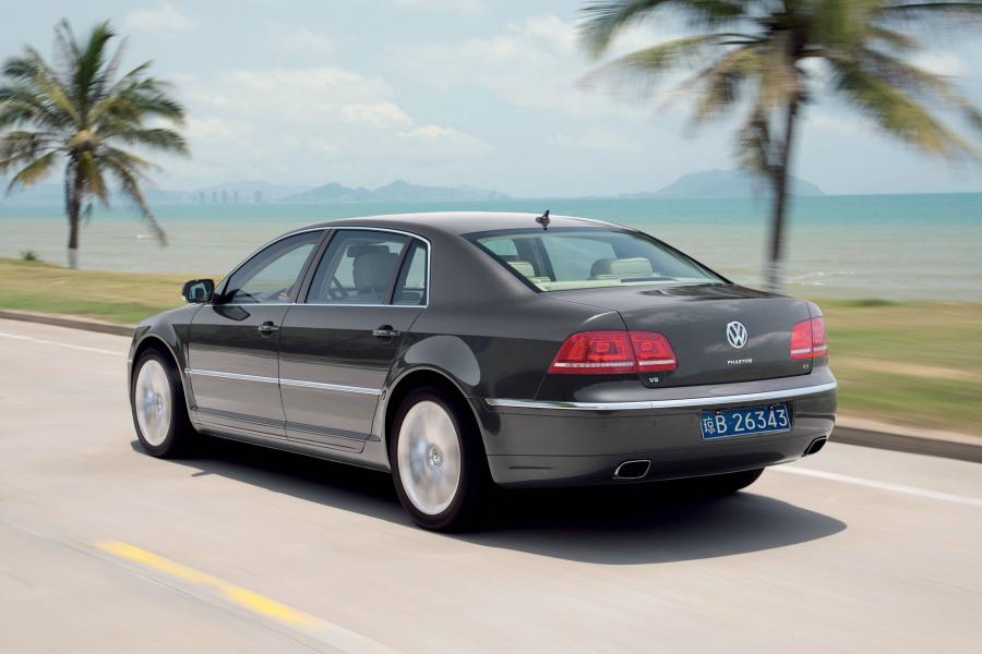  Volkswagen Phaeton 2010 года  (фото 14 из 49)